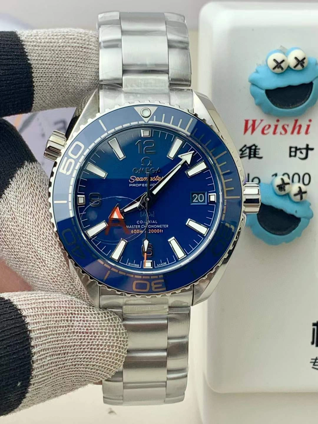CBD Factory Omega Seamaster Planet Ocean 600M GMT Blue Dial (215.30.44.22.03.001) 1:1 Super Clone – DD8906 Movement TopPick 220